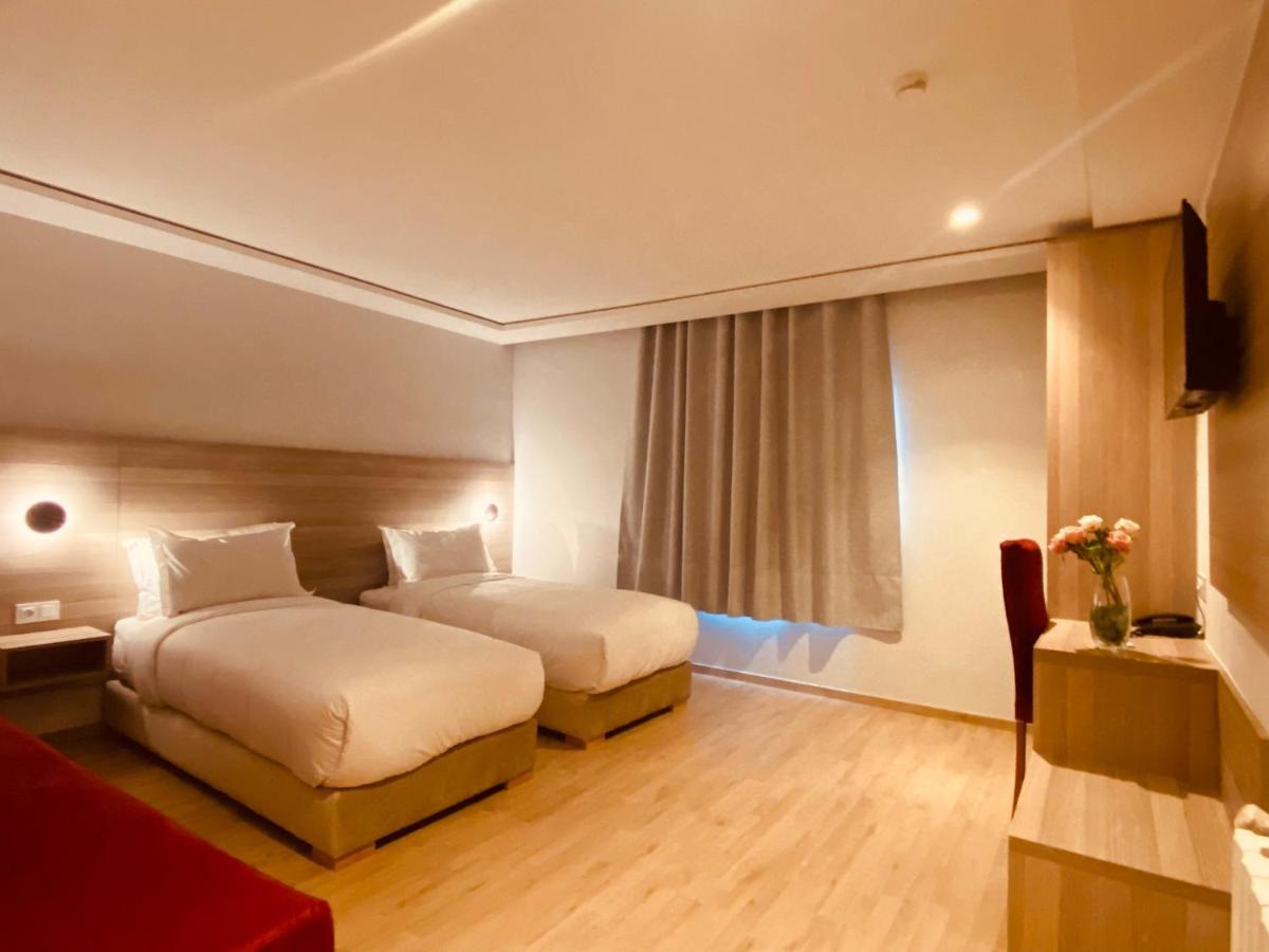 Fajr Hotel Oujda Kültér fotó